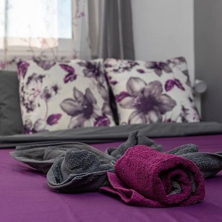Spacious And Bright Flat Between Airport & Center Appartement Boedapest Buitenkant foto